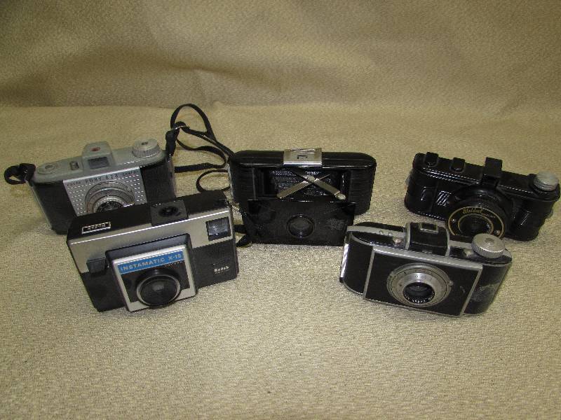 VINTAGE  ANTIQUE CAMERAS