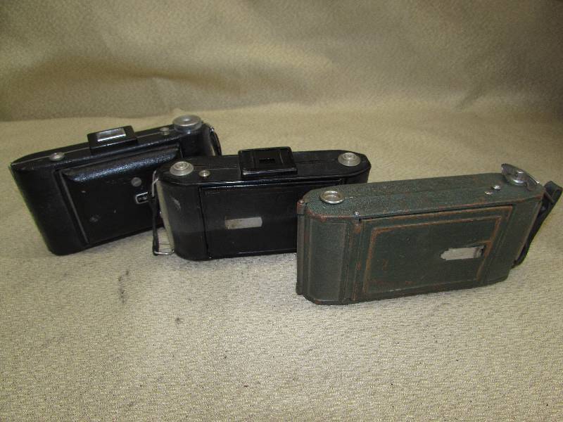 VINTAGE  ANTIQUE CAMERAS