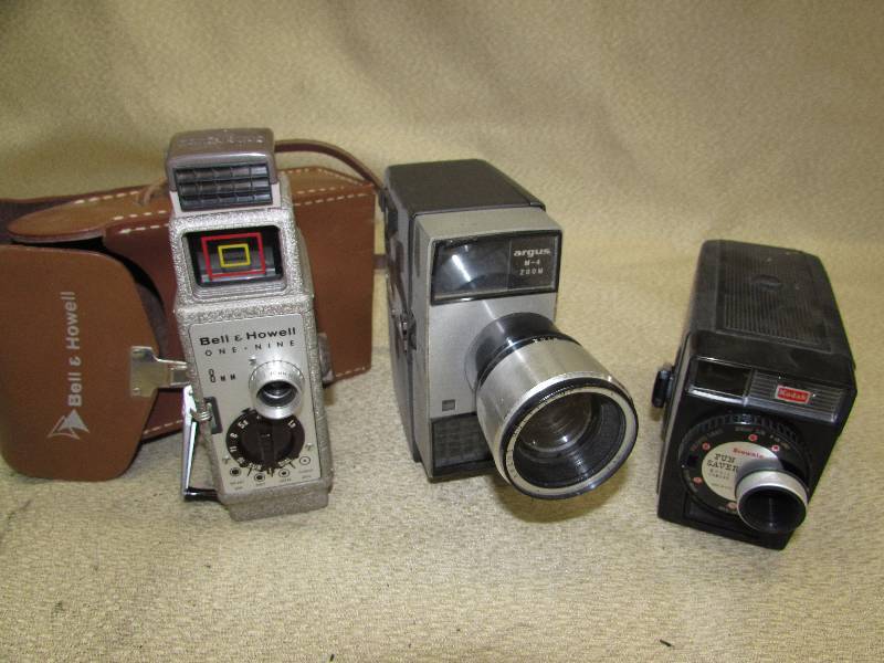 VINTAGE  ANTIQUE MOVIE CAMERAS