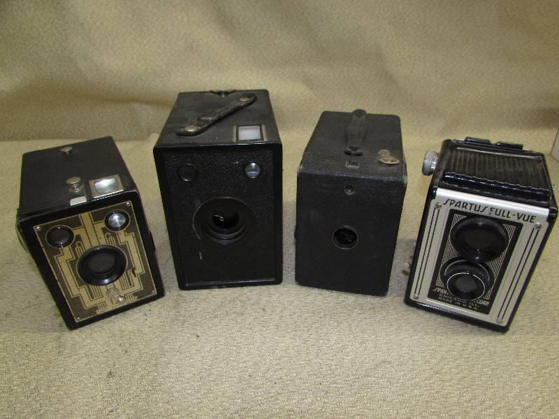 VINTAGE  ANTIQUE CAMERAS