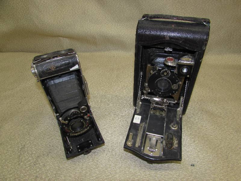 VINTAGE  ANTIQUE CAMERAS