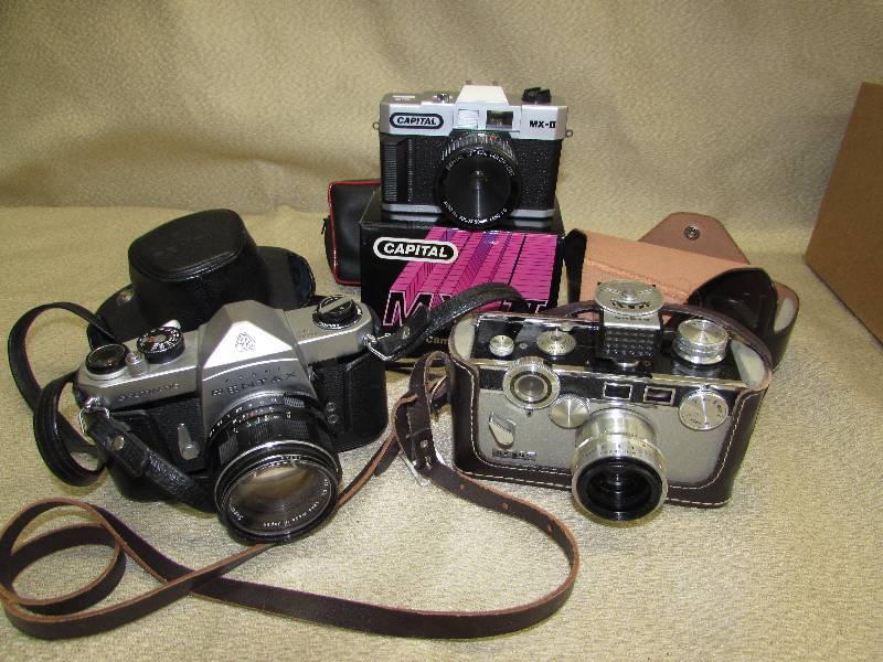 VINTAGE  ANTIQUE CAMERAS