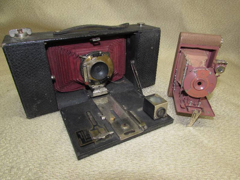 VINTAGE  ANTIQUE CAMERAS