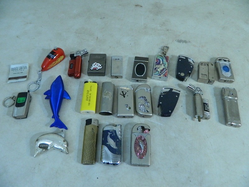lot 6 image: Lighters and More