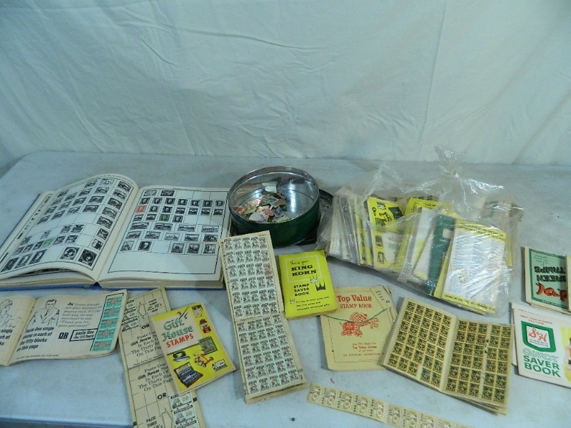 lot 21 image: Stamp Collection