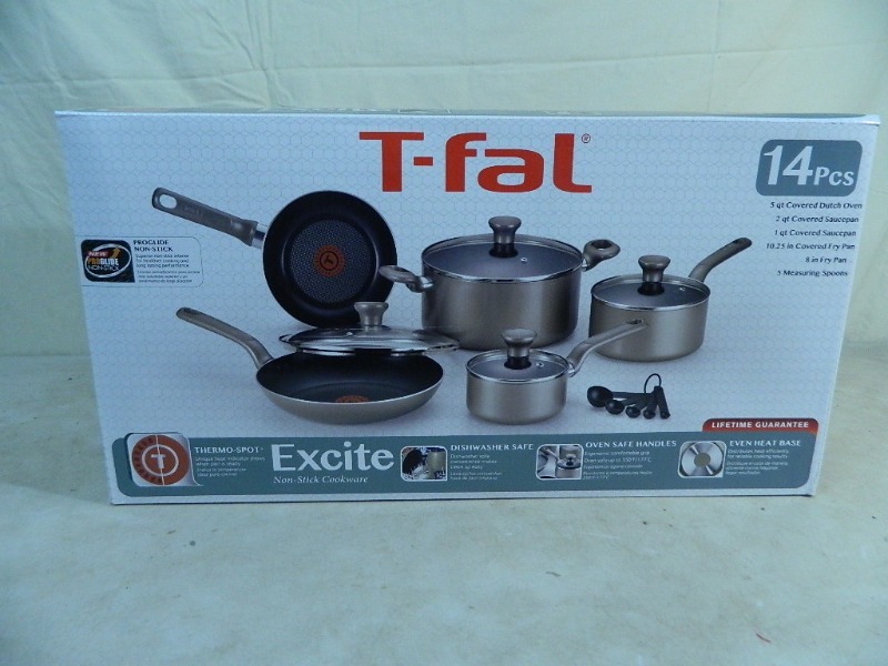lot 43 image: New 14 Pc T-Fal Pots and Pan Set