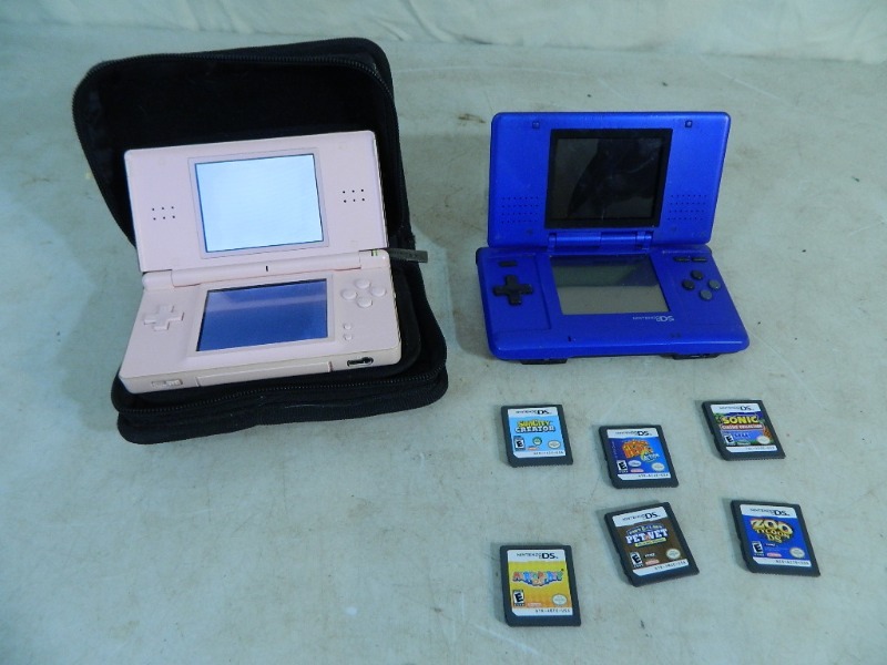 lot 57 image: 2 Nintendo DS and Games