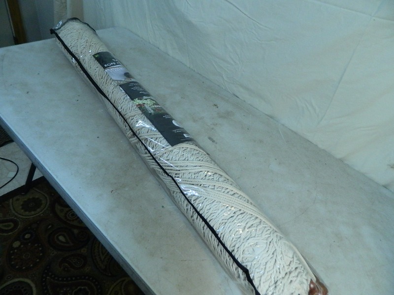 lot 61 image: New Tahiti Rope Hammock