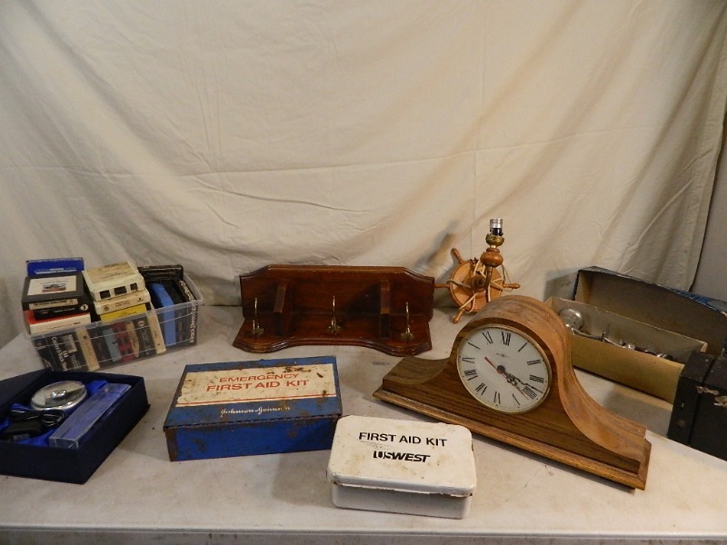 lot 162 image: Howard Miller Mantel Clock, Vintage, and Collectibles
