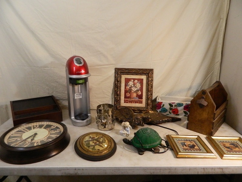 lot 163 image: Household Items