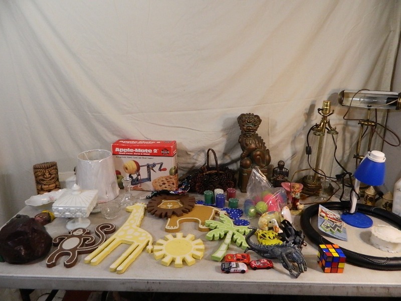 lot 193 image: Collectibles, Decor, and More