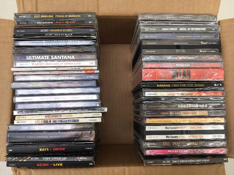 lot 49 image: 45 CDs (Rock Music)