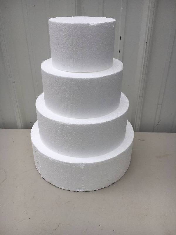 lot 56 image: Foam Cake Molds