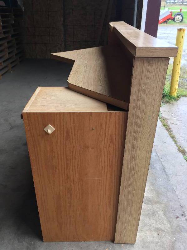 SOLID WOOD LARGE WORK STATION WITH CUTTING BOARD