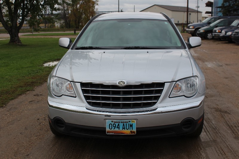 2007 Chrysler Pacifica Touring AWD - Well Equipped