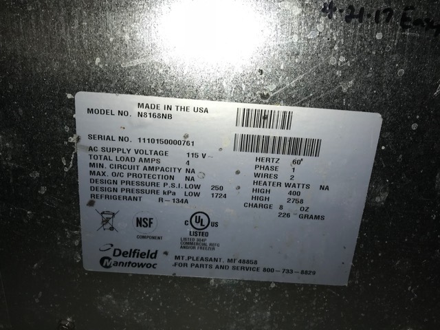 lot 17 image: Refrigerated Cold Bar