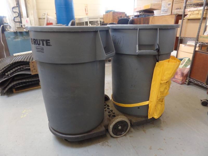 TRASH RECEPTACLES ON A TROLLEY
