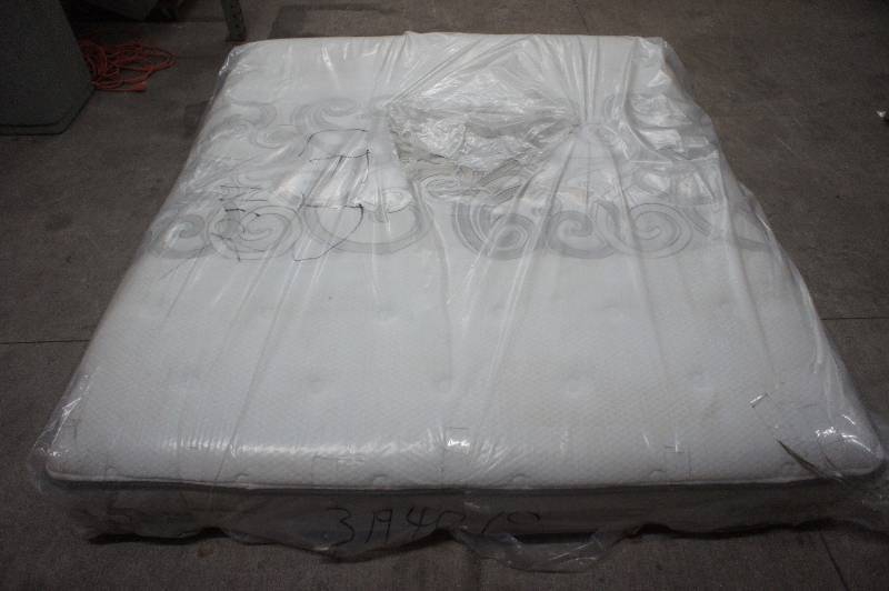 lot 6 image: AS- IS - SEALY POSTUREPEDIC - CALI KING SIZE  CALIFORNIA KING SIZE - NEWFIELD CUSHION FIRM - MATTRESS