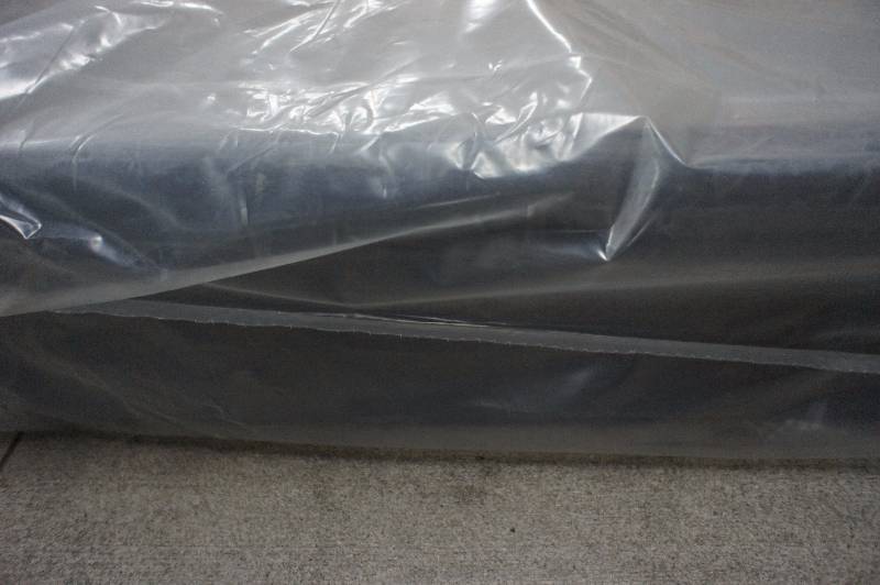 lot 10 image: AS- IS - SEALY POSTUREPEDIC -  QUEEN SIZE - BOX SPRING