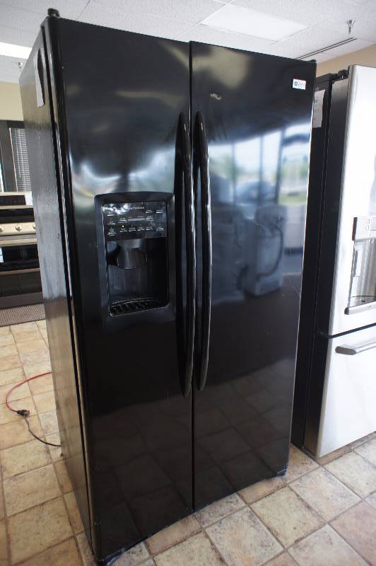 lot 15 image: PREVIOUSLY OWNED - Scratch and Dent - GE PROFILE Model # (PSCF3RGXCFBB) - 23.3 Cu. Ft. Side-by-Side Refrigerator -  Tested Works - MSRP $ 1499.99