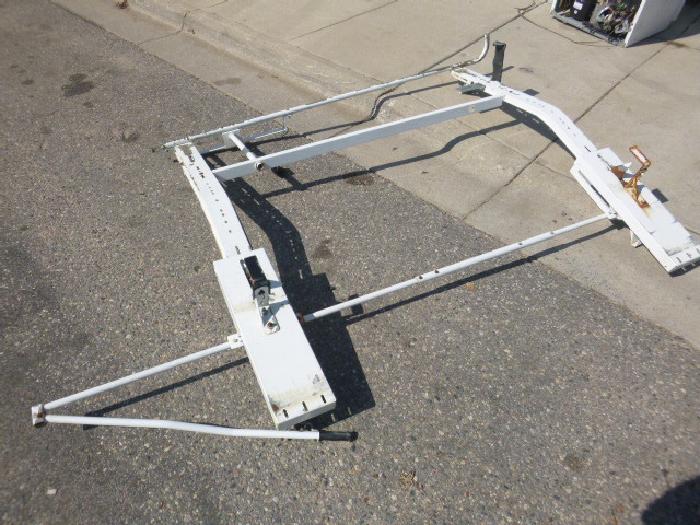 lot 53 image: Ladder Rack