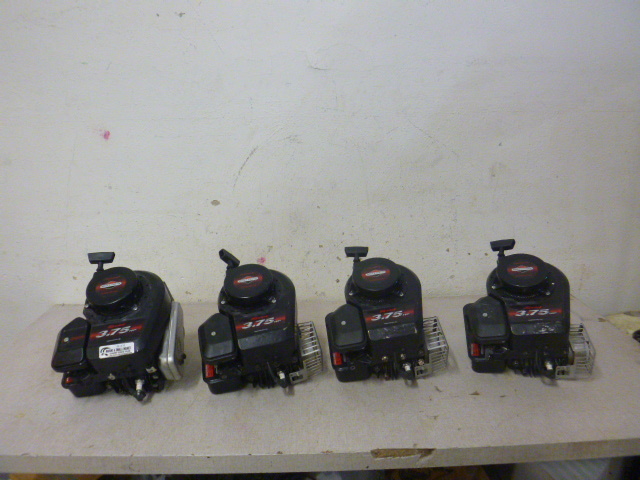 lot 56 image: 4 Briggs & Stratton Sprint Engines