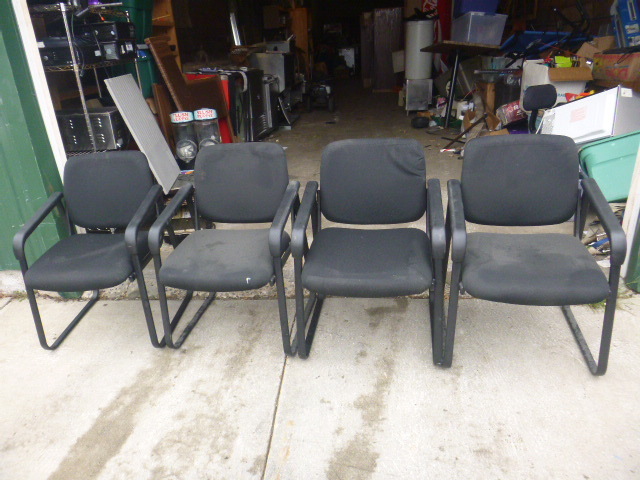 lot 93 image: 4 Office Chairs