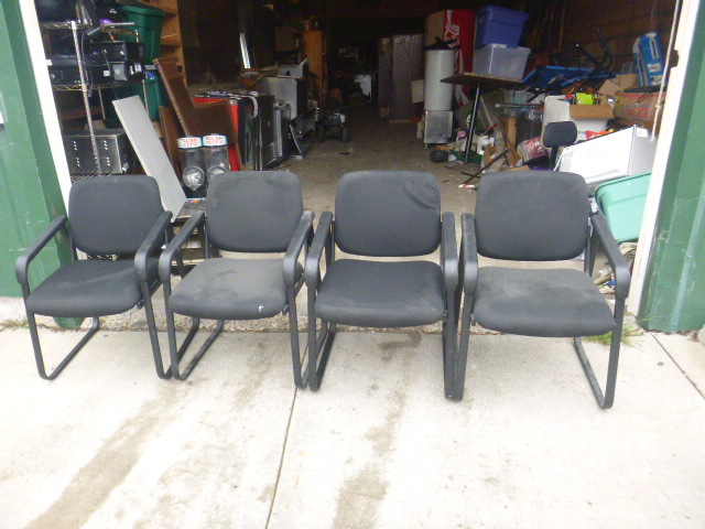 lot 94 image: 4 Office Chairs