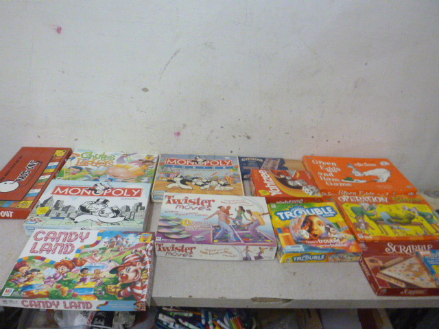 lot 113 image: Miscellaneous Boards Games
