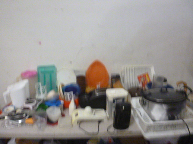 lot 122 image: Miscellaneous Kitchen Items