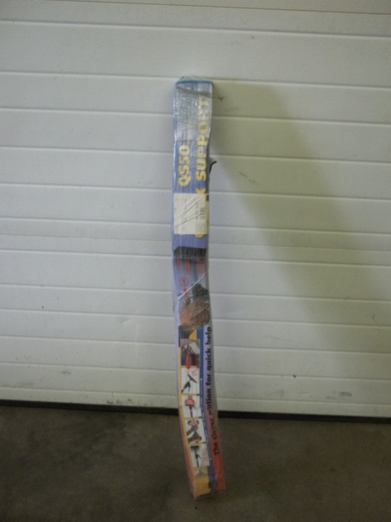 lot 14 image: Qual-Craft Guardian QS50 Quick Support  # 0050 Retail $57.00