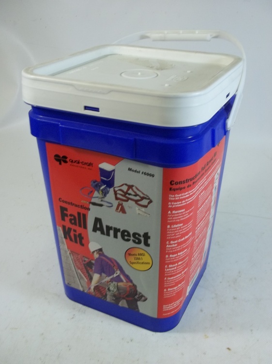 lot 21 image: Qual-Craft Guardian Fall Arrest Kit   Model # 6000
