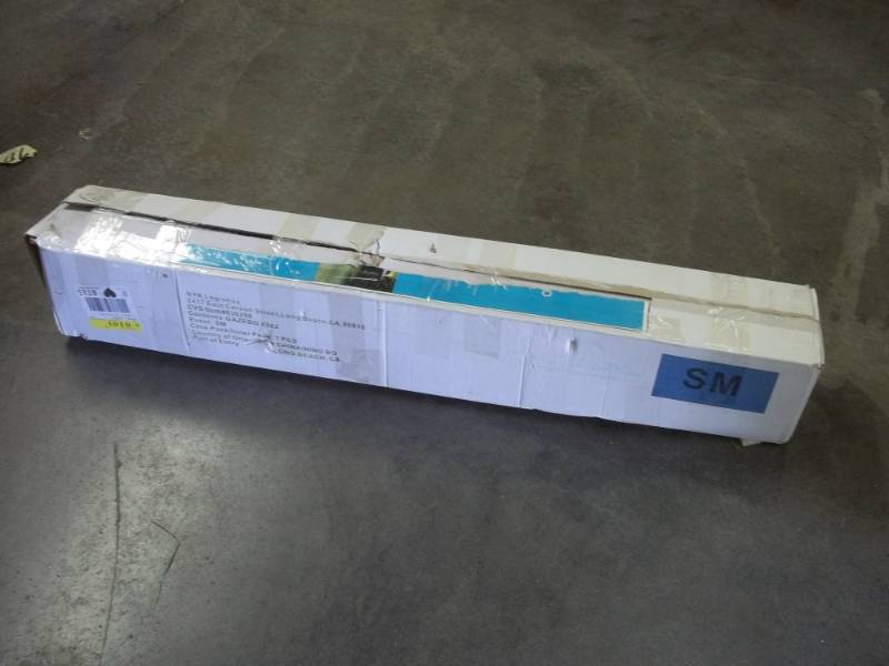 lot 36 image: Gazebo in box