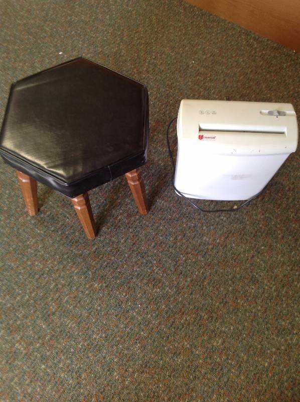 lot 47 image: Foot stool and Paper Shredder
