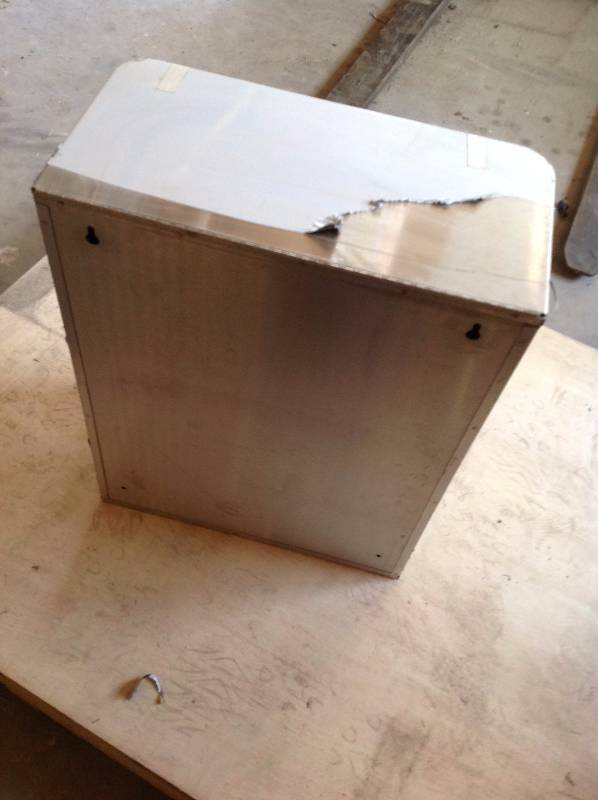 lot 9 image: Wall Mounted Trash Can