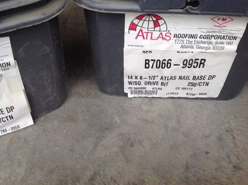 lot 33 image: 14 X 8-12 Atlas Roofing Nail Base