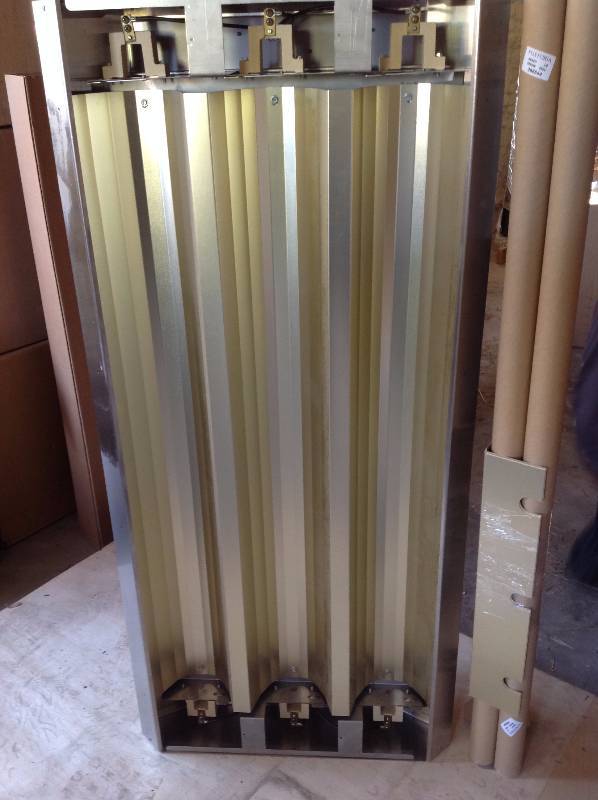 lot 49 image: Overhead electric inferred Heat.
