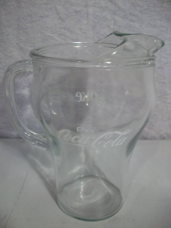 lot 7 image: Coca-Cola