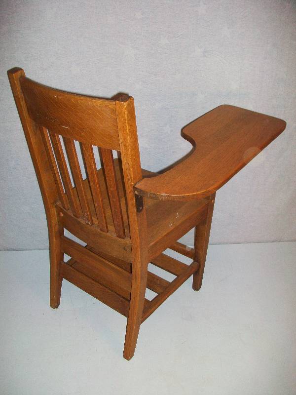 lot 38 image: Writing Desk