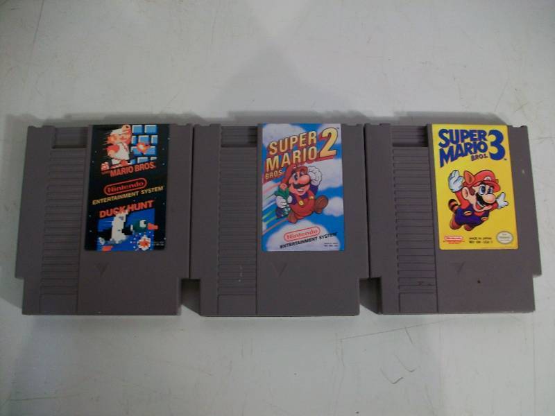 lot 52 image: Nintendo NES