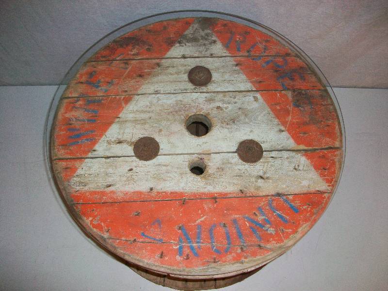 lot 68 image: Wood Spool Table