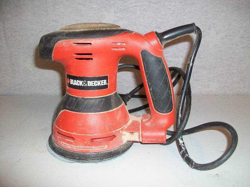 lot 120 image: Sanders