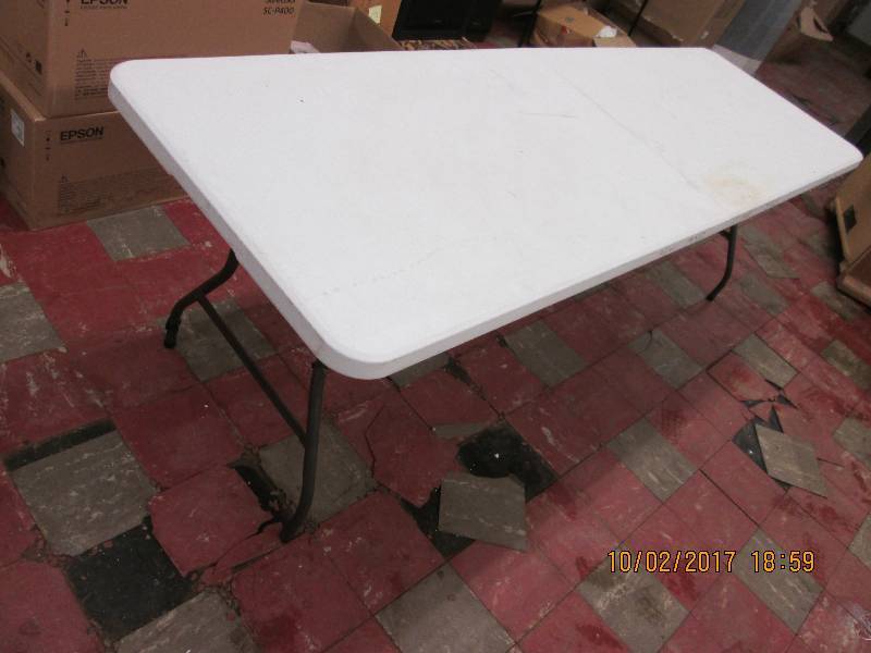 White folding plastic table 8...