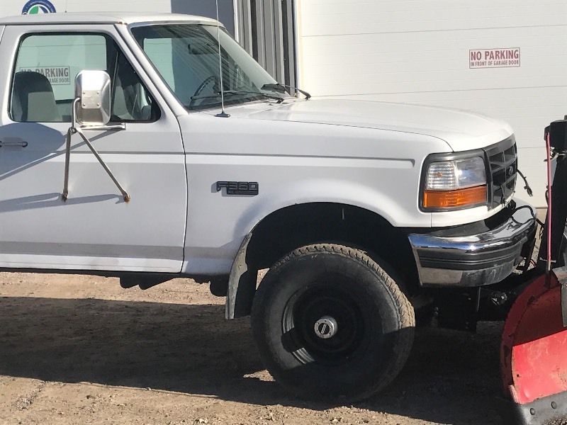 lot 1A image: 1997 Ford F.350 Plow Truck
