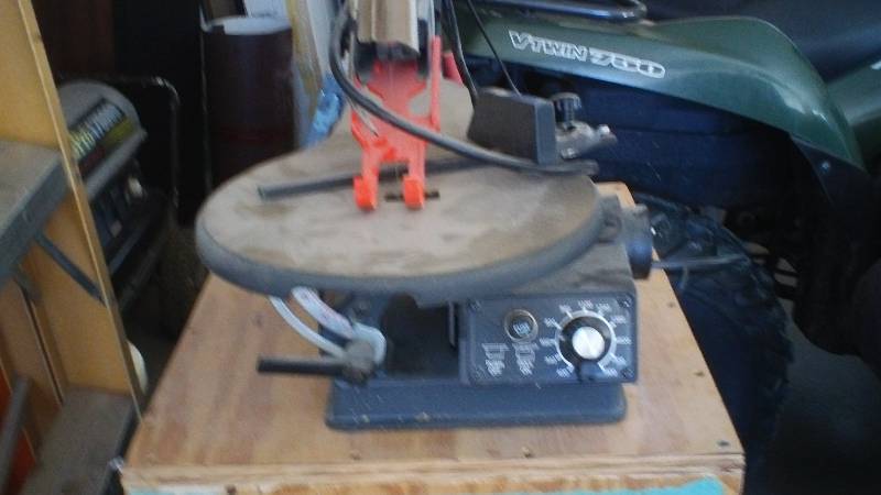 Scroll saw