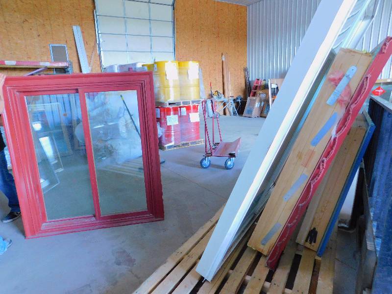 lot 24 image: Used Windows & Sliding Glass Door