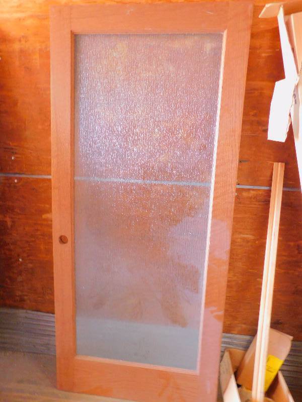 lot 41 image: Solid Oak Door wPrivacy Glass - Used