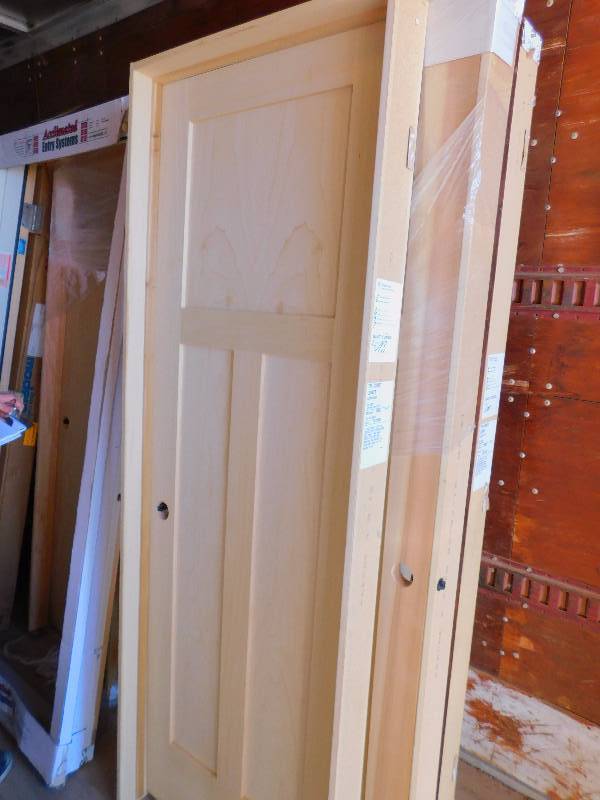 lot 54 image: New Maple 3-Panel Door with Frame