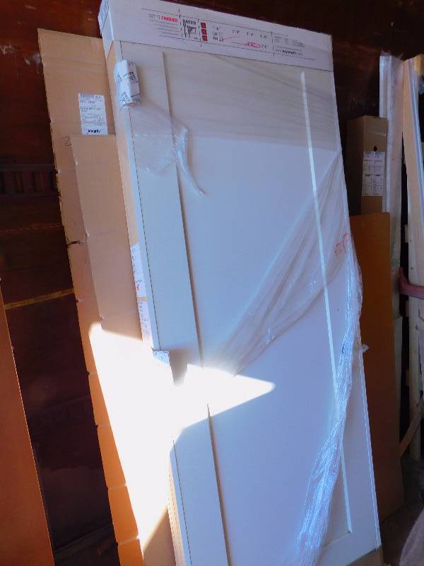 lot 74 image: New Hollow Door with Frame