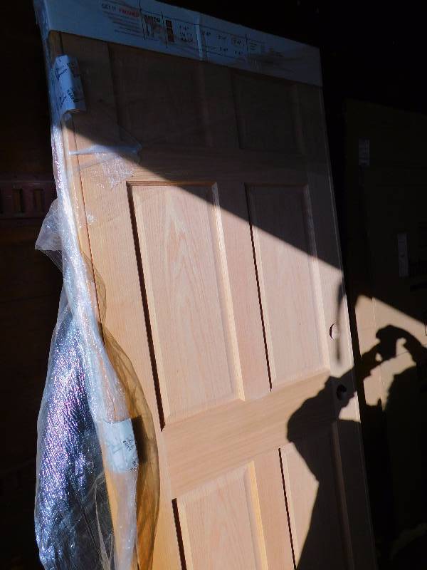 lot 75 image: New Raised 6-Panel Oak Door with Frame